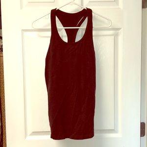 Lululemon tank with attached sports bra sz6